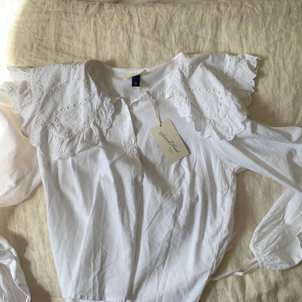 Universal thread Peter Pan collar blouse